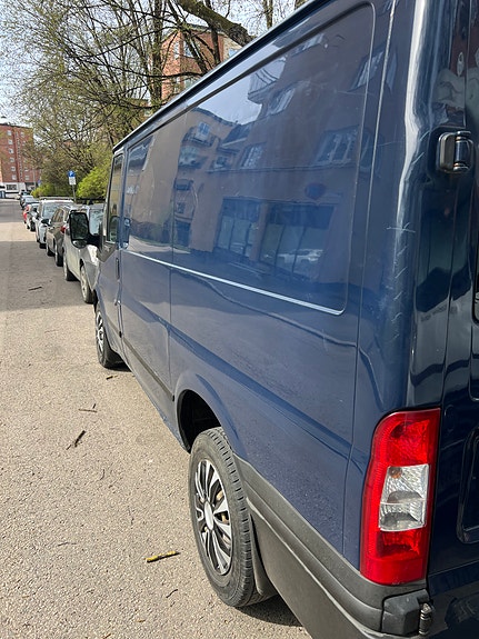 Ford Transit 9 of 30