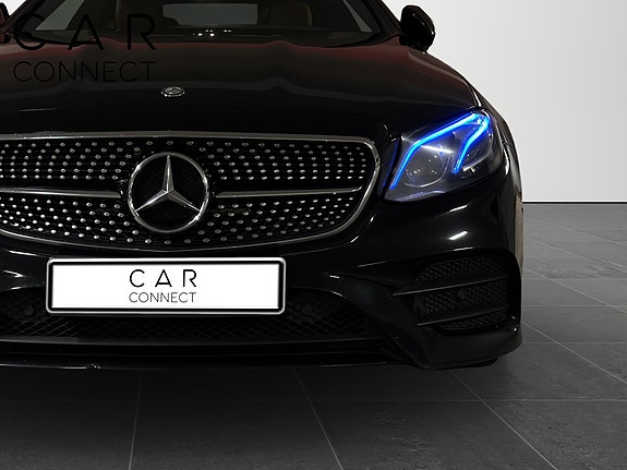 Mercedes-Benz E-Klasse 18 of 30