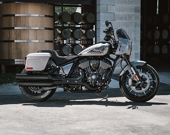 INDIAN Sport Chief RT Demo 3 of 12