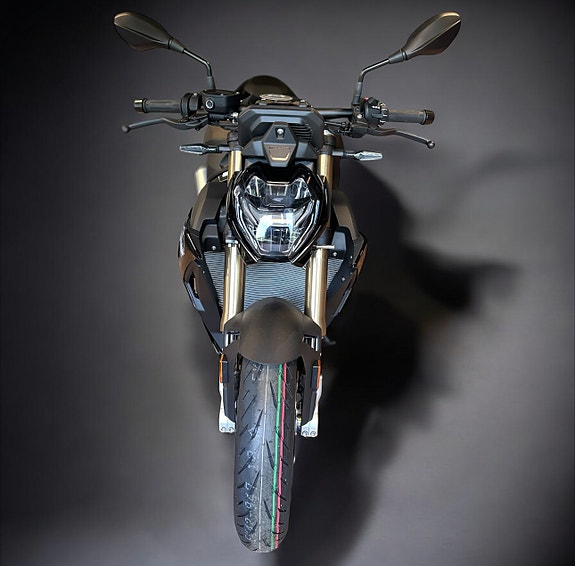 BMW S 1000 R 3 of 4
