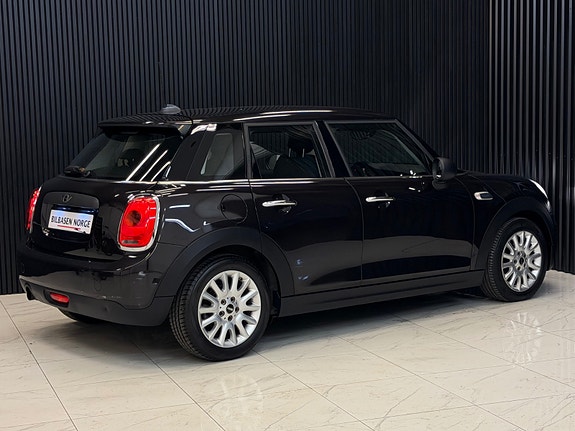 MINI One 13 of 30