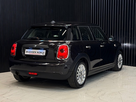 MINI One 10 of 30
