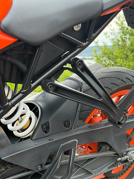 KTM RC 125 11 of 15