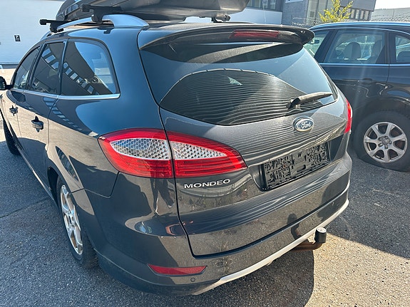Ford Mondeo 4 of 8
