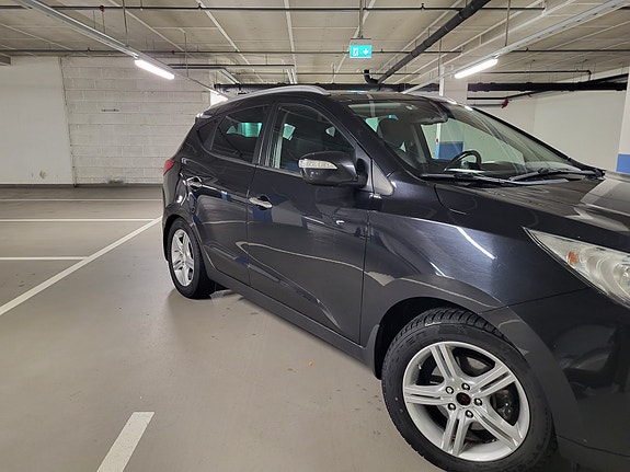 Hyundai ix35 8 of 28