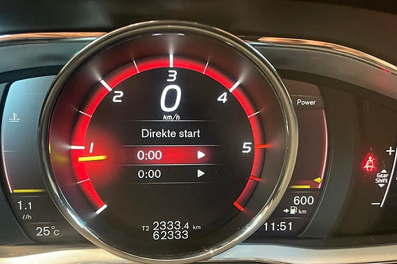 Volvo V60 Cross Country 22 of 30