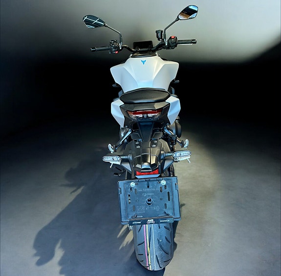 Yamaha MT-09 Y-AMT 9 of 10