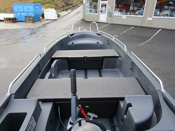 Pioner 14 active m/Yamaha F9,9 HMHL m/manuell start 6 of 7