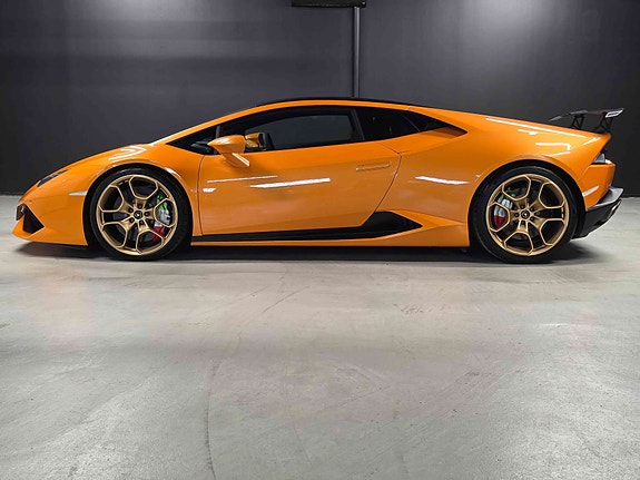 Lamborghini Huracan 25 of 30