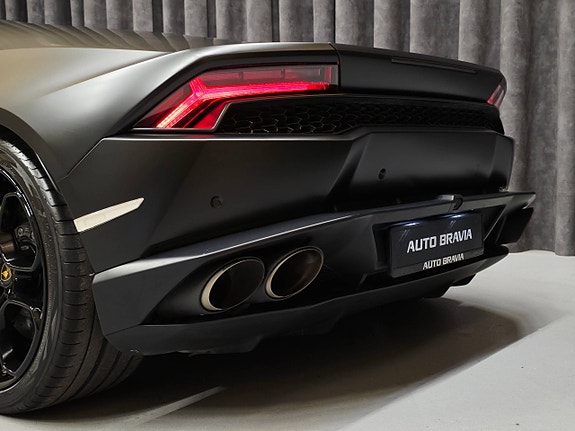 Lamborghini Huracan 17 of 30