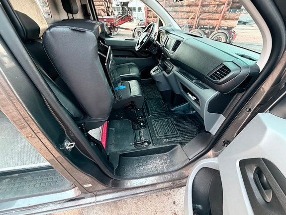 Toyota Proace 13 of 13