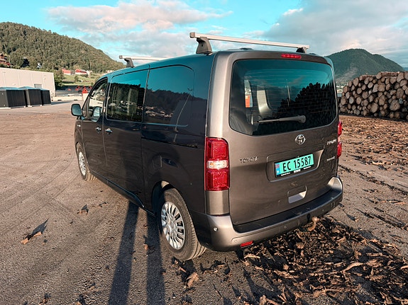 Toyota Proace 3 of 13
