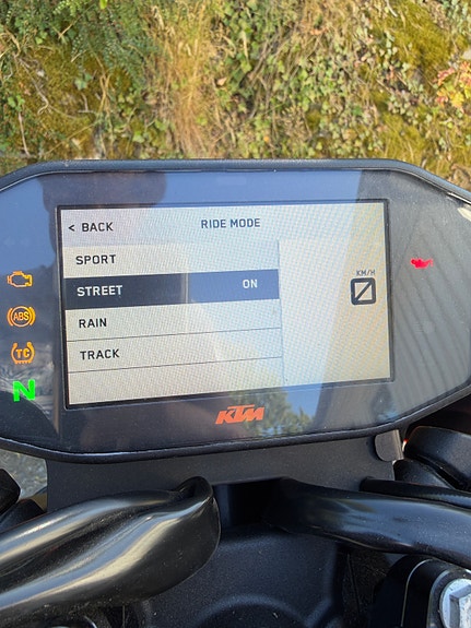 KTM 790 Duke 8 of 12