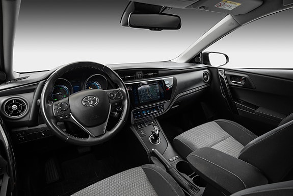Toyota Auris 16 of 30