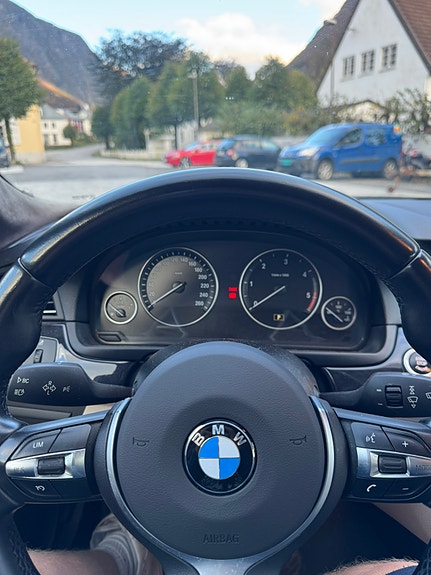 BMW 525d 9 of 23