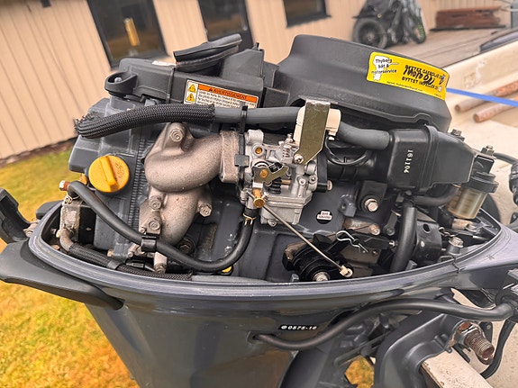 MeriMax 420 katamaran med 20hk yamaha motor 4takt 14 of 18