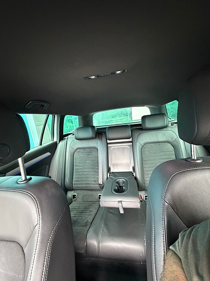 Volkswagen Passat 18 of 30