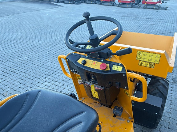 Thwaites ABS Thwaites Hi-tip. 1tonne 7 of 7