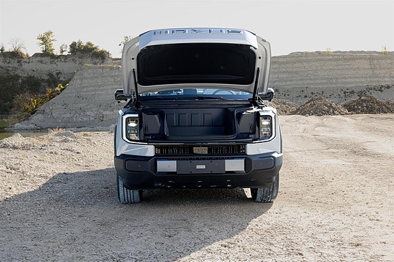 Maxus eTerron9 3 of 5