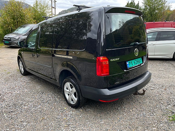 Volkswagen Caddy Maxi 7 of 16