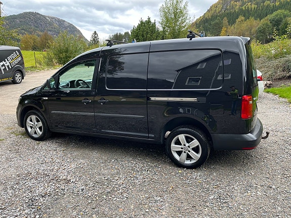 Volkswagen Caddy Maxi 6 of 16