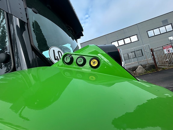 Deutz Fahr 6135 C PS 7 of 13