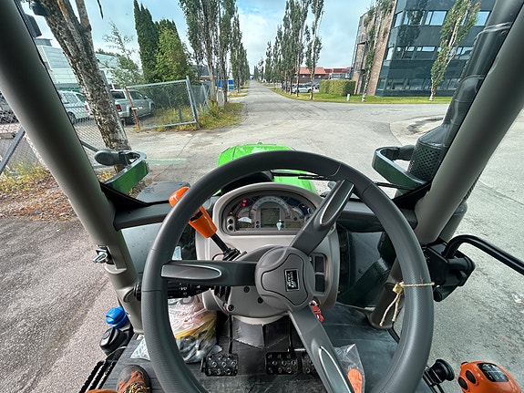 Deutz Fahr 6135 C PS 13 of 13