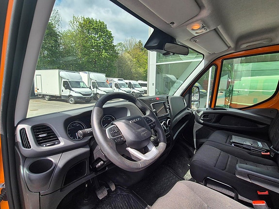 Iveco Daily 8 of 13