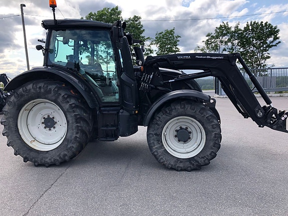 Valtra N124H 2017, kr 795 000,-