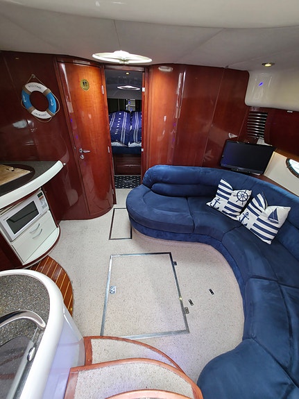 Ny pris. Meget godt vedlikeholdt Fairline 43 Targa 27 of 30