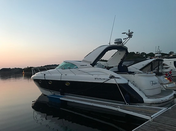 Ny pris. Meget godt vedlikeholdt Fairline 43 Targa 7 of 30