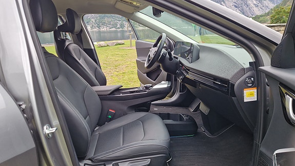 Kia EV6 5 of 30