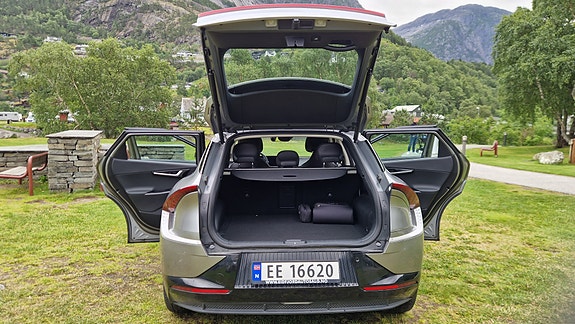 Kia EV6 24 of 30
