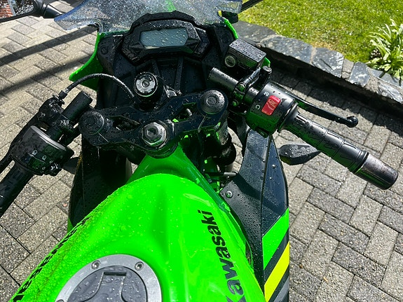 Kawasaki Ninja 125 10 of 20