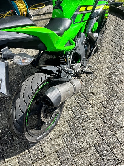 Kawasaki Ninja 125 12 of 20