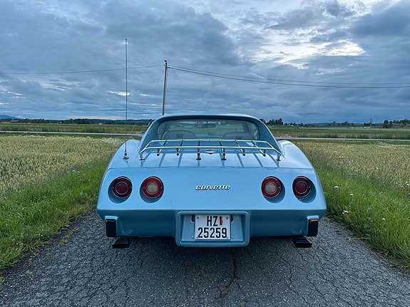 Chevrolet Corvette 29 of 30