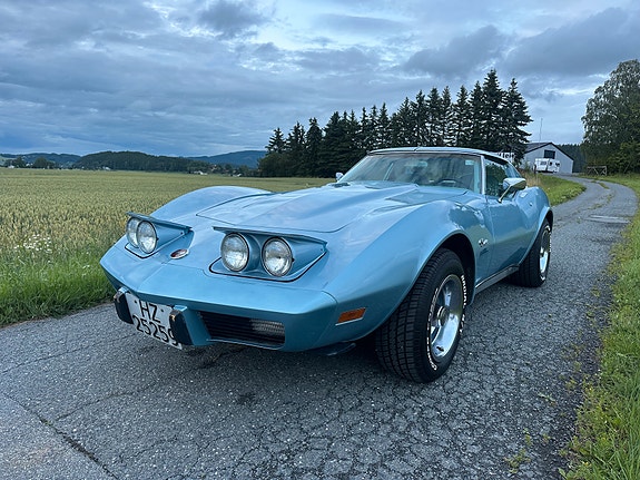 Chevrolet Corvette 23 of 30