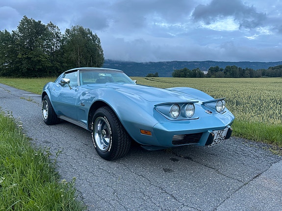 Chevrolet Corvette 8 of 30