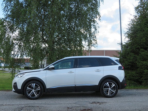Peugeot 5008 4 of 30