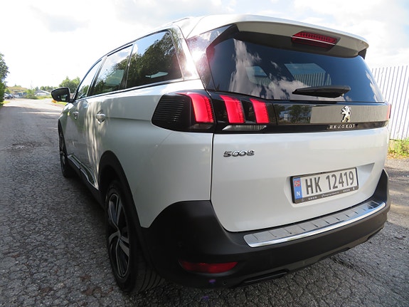 Peugeot 5008 13 of 30