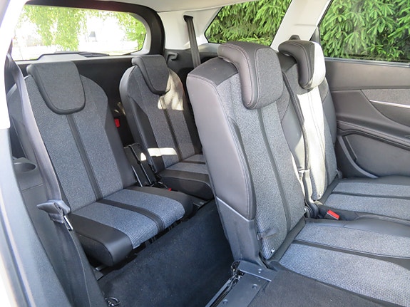 Peugeot 5008 19 of 30