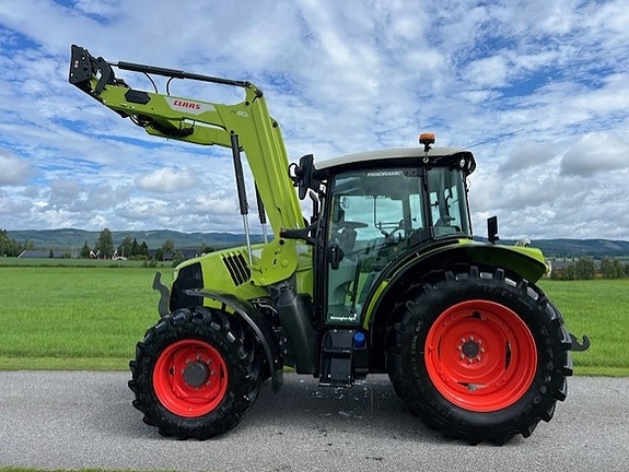 CLAAS Arion 420