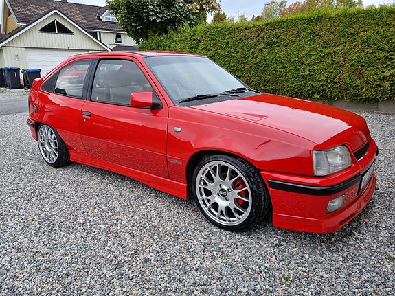 Opel Kadett 3 of 5
