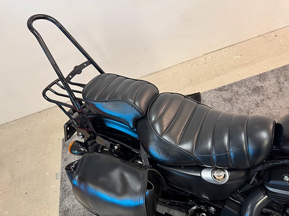 Harley-Davidson XL 883 N Iron *** BLACK *** 21 of 30