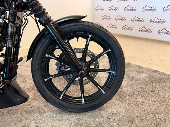 Harley-Davidson XL 883 N Iron *** BLACK *** 11 of 30