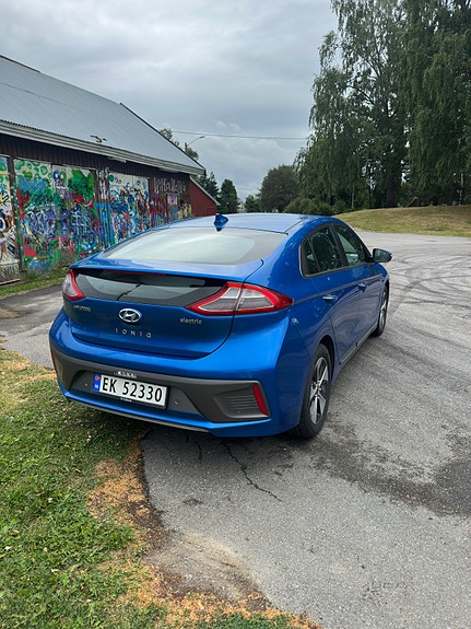 Hyundai IONIQ 5 of 13