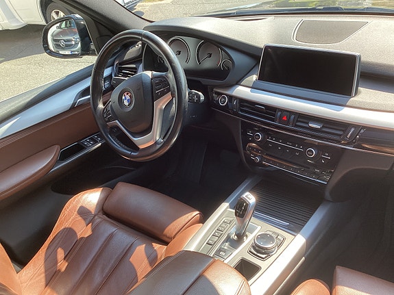 BMW X5 7 of 10