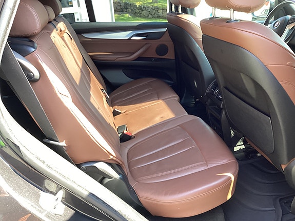 BMW X5 10 of 10