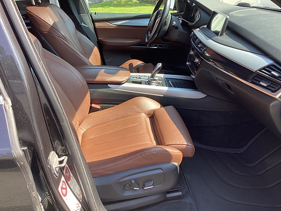 BMW X5 9 of 10