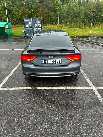 Audi A7 6 of 17